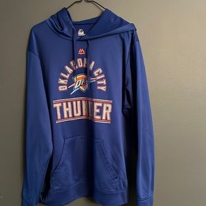 Men’s Large OKC Thunder sweatshirt. Non-smoking home